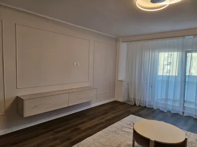 sufragerie podea din lemn inchiriere apartament Sector 3 București